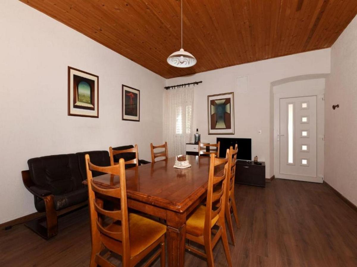 Holiday Home Carevic Gornja Brela Eksteriør bilde